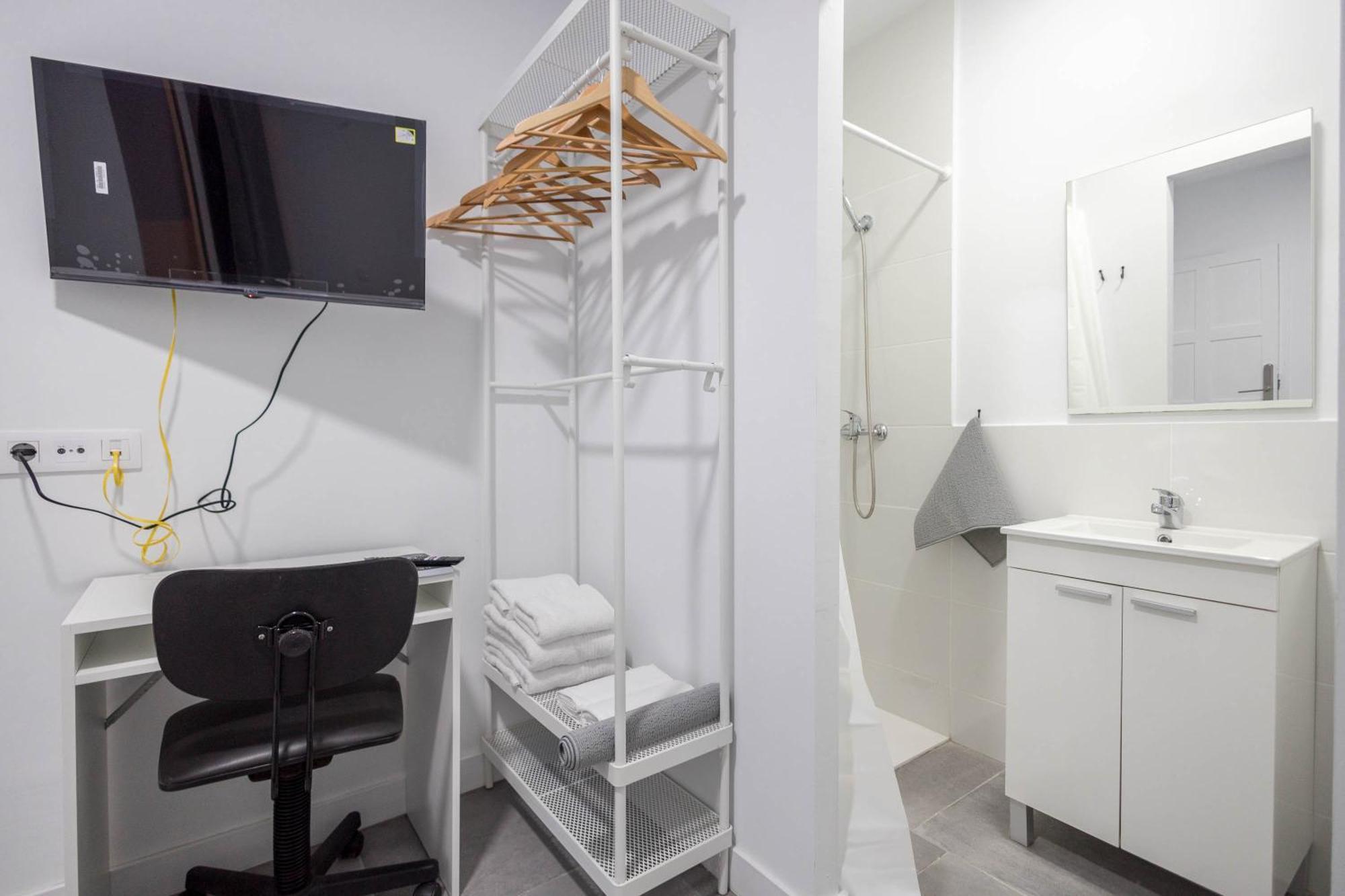 Coliving Mol-Terrace, En-Suite Bathroom, Fridge & Tv Las Palmas de Gran Canaria Bagian luar foto